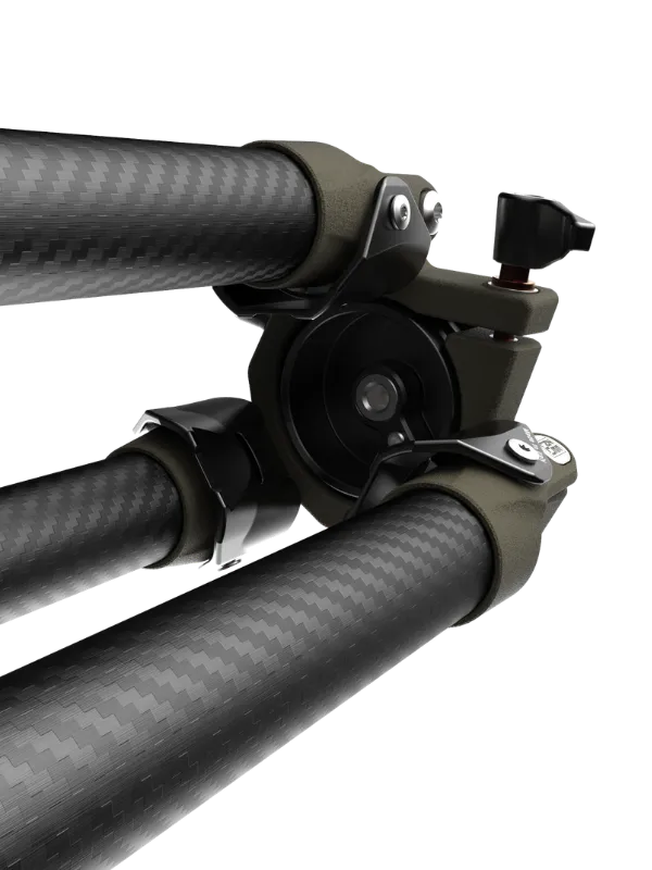 heavy duty carbon tripod tx for maximum stability in outdoor conditions