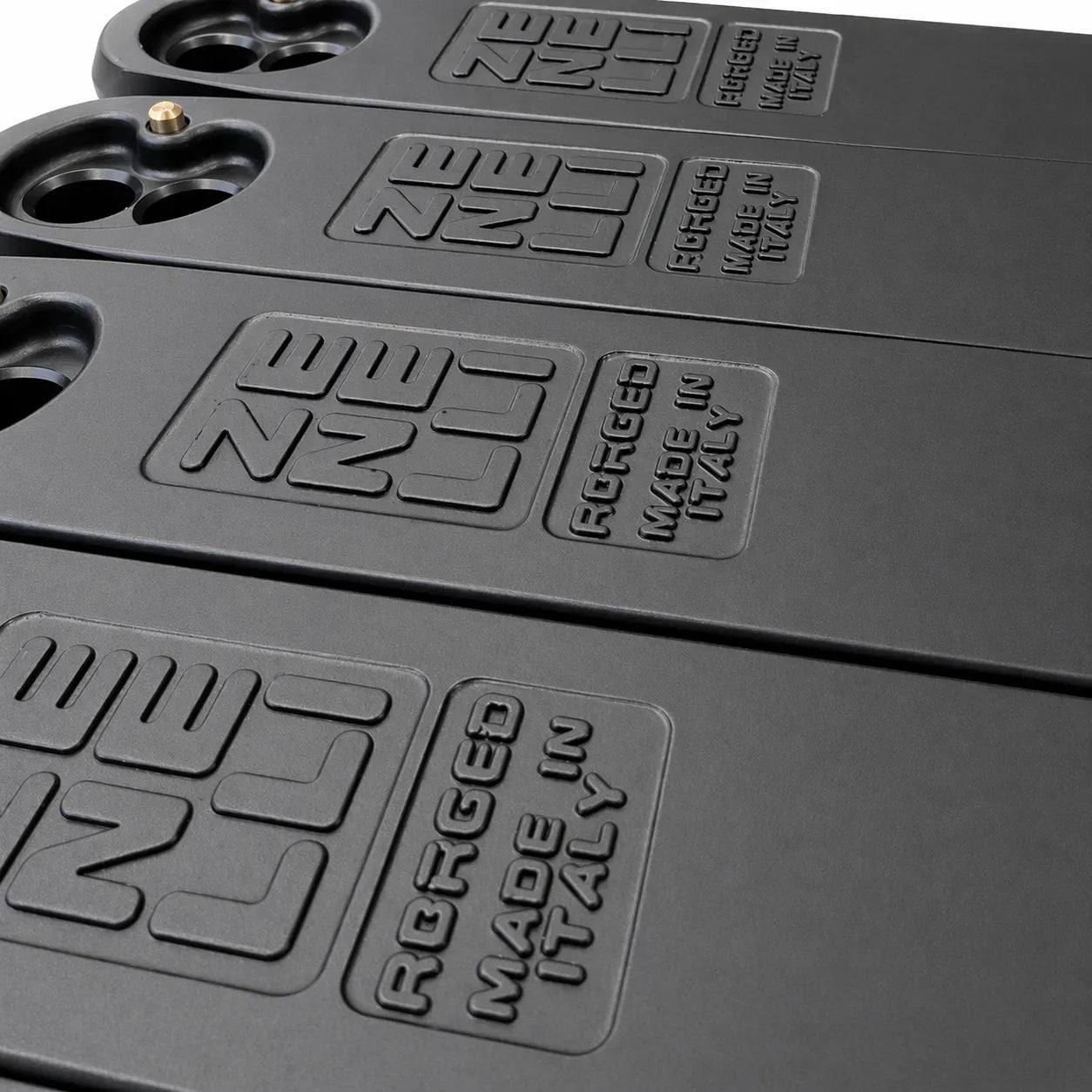 Forged carbon fiber technology engineered to maximize stiffness, reduce weight, and enhance vibration damping in Zenelli® carbon gimbal heads.