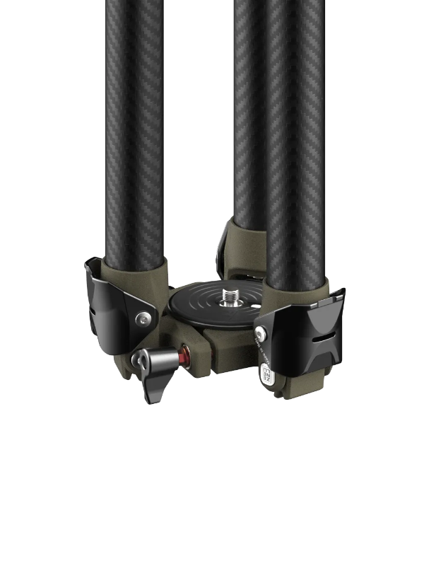 tx tripod with camera and long lens mounted for wildlife photography