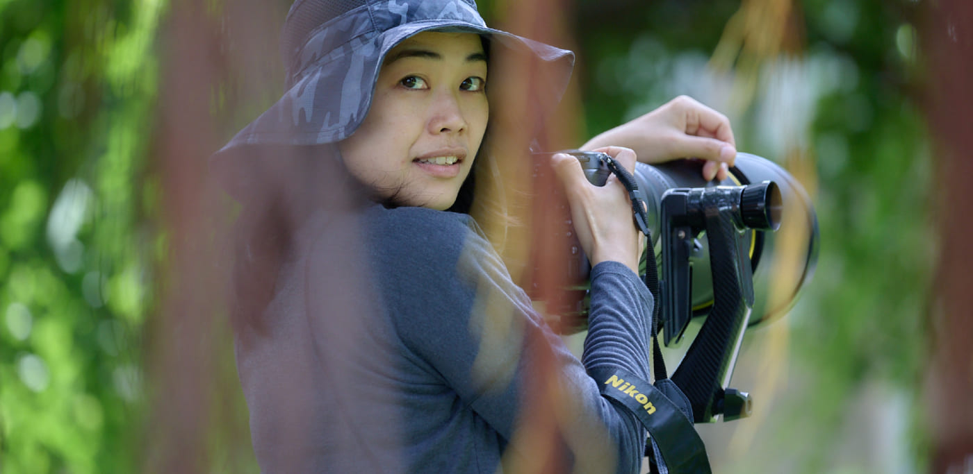 Dara Naphaphet with a Zenelli gimbal head