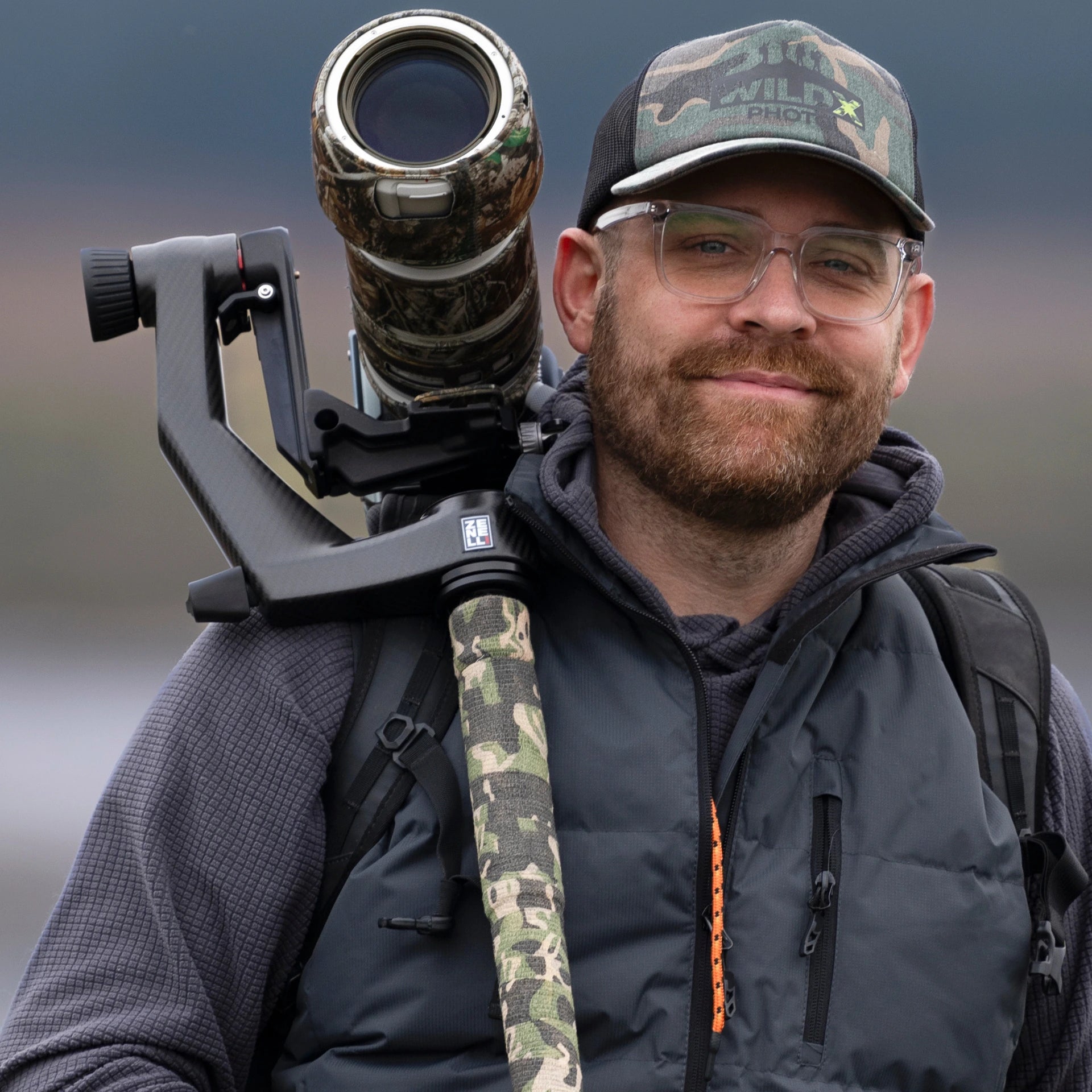 Photographer with a Zenelli Gimbal Head